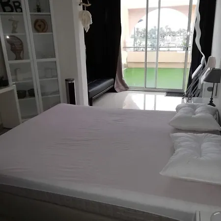 Terrasse Mer&marina Apartment Sete